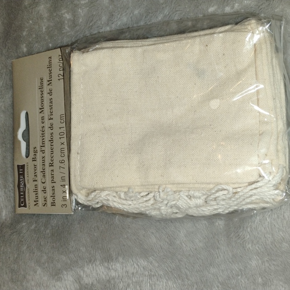 Cotton Muslin Favor Bags 12pc
